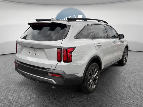 2023 Kia Sorento EX