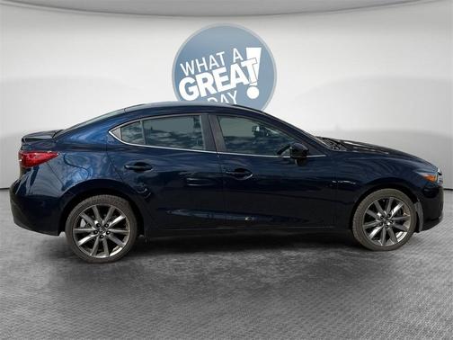 2018 Mazda Mazda3 Touring