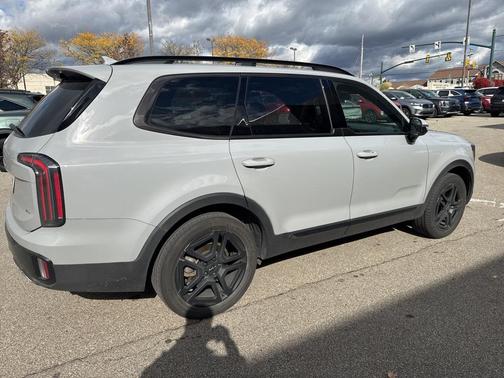 2024 Kia Telluride SX Prestige X-Line