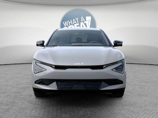 Wolf Gray 2025 Kia EV6 Wind