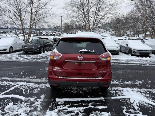 2015 Nissan Rogue SV