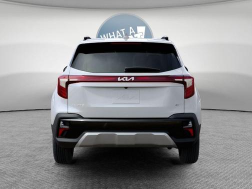 Snow White Pearl 2026 Kia Seltos S