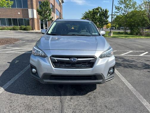 Ice Silver Metallic 2018 Subaru Crosstrek 2.0i Premium