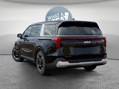 Aurora Black Pearl 2026 Kia Carnival EX