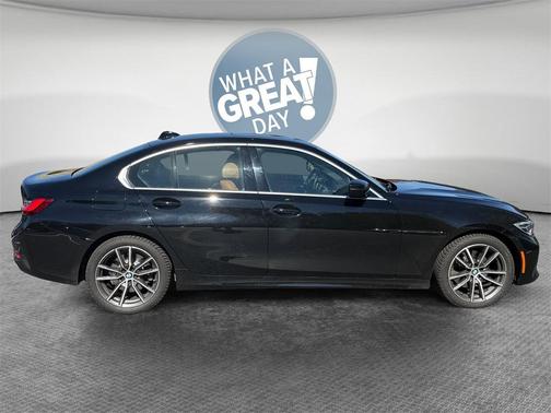 2022 BMW 330 xDrive