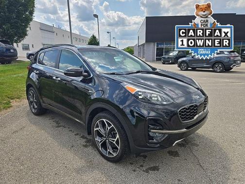 Black Cherry 2021 Kia Sportage SX Turbo