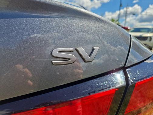 Gun Metallic 2024 Nissan Altima 2.5 SV