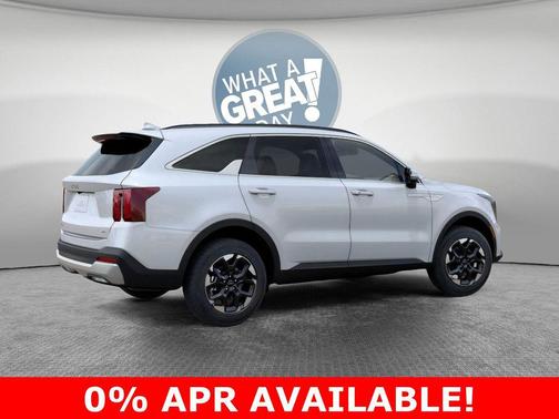 Glacial White Pearl 2026 Kia Sorento S