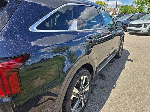 Gravity Blue 2023 Kia Sorento Hybrid SX Prestige