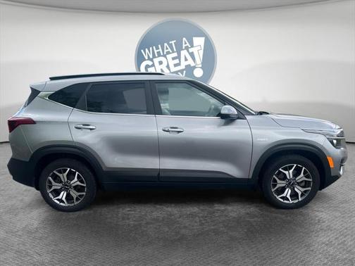 2022 Kia Seltos EX