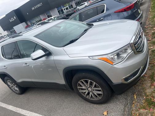 2019 GMC Acadia SLE-2
