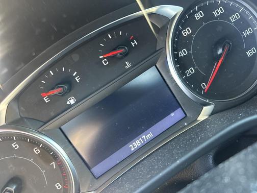 2023 GMC Acadia AWD AT4