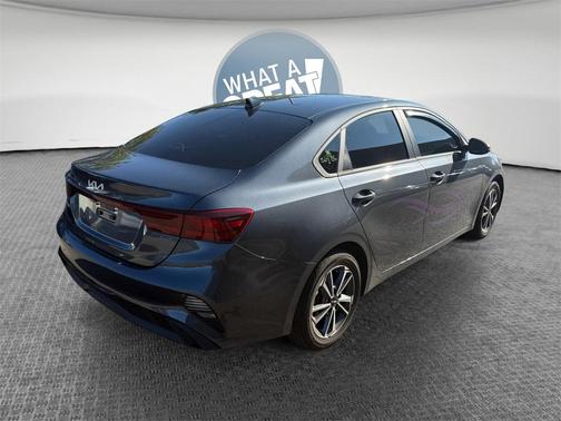 2022 Kia Forte LXS
