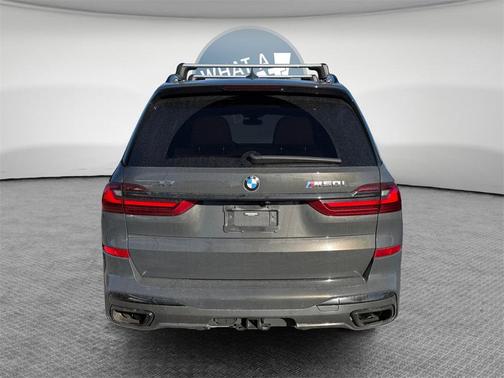 2021 BMW X7 M50i