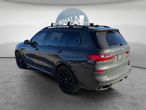 2021 BMW X7 M50i