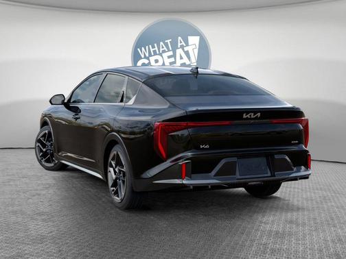 Aurora Black 2026 Kia K4 GT-Line