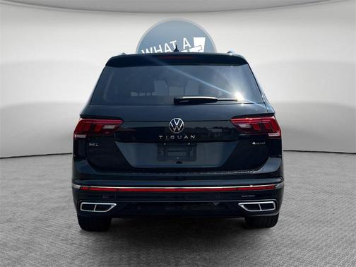 2024 Volkswagen Tiguan 2.0T SEL R-Line 4MOTION