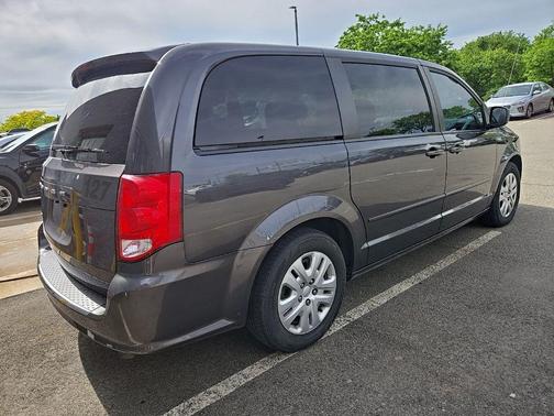 Granite Crystal Metallic Clearcoat 2016 Dodge Grand Caravan AVP/SE