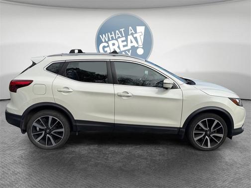 2017 Nissan Rogue Sport SL