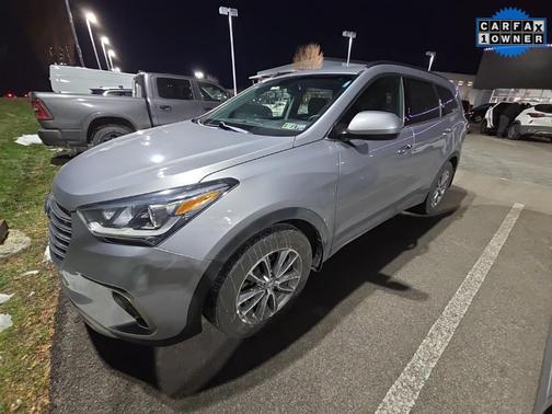 2017 Hyundai SANTA FE SE