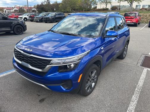 2023 Kia Seltos LX