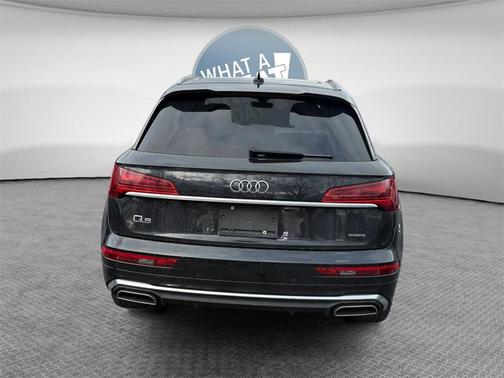 2022 Audi Q5 45 S line Premium