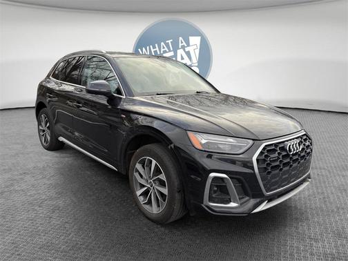 2022 Audi Q5 45 S line Premium