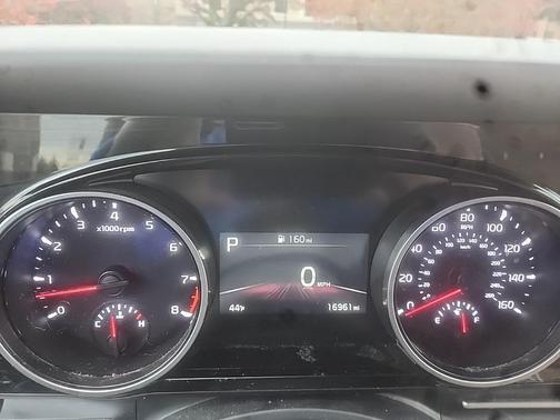 2024 Kia Carnival EX