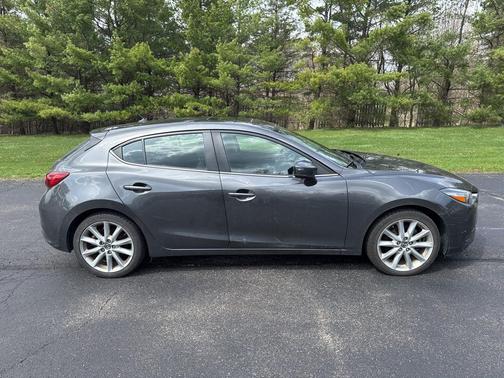 2017 Mazda Mazda3 Touring 2.5