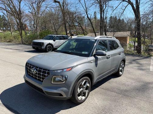 Galactic Gray 2021 Hyundai VENUE SEL