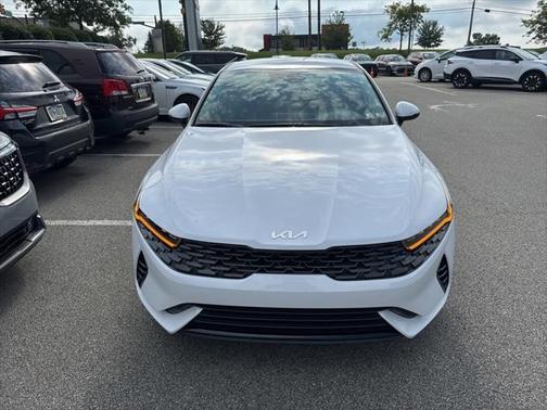 2022 Kia K5 LXS