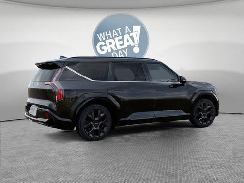 Ebony Black 2026 Kia EV9 Land