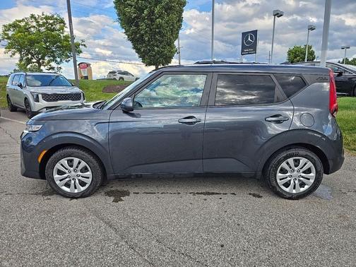 Gravity Gray 2021 Kia Soul LX