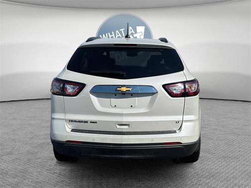 2017 Chevrolet Traverse 2LT