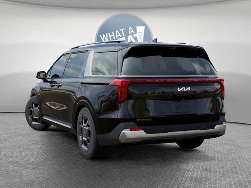 Aurora Black Pearl 2026 Kia Carnival SX