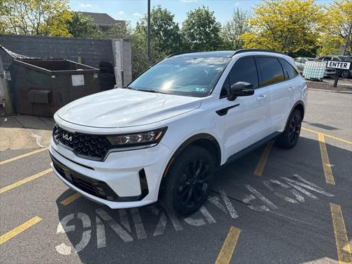 2022 Kia Sorento SX