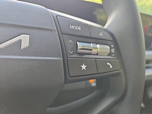 Steel Gray 2025 Kia K4 LXS