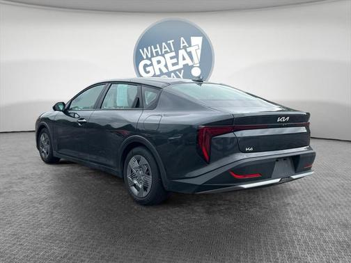 2025 Kia K4 LX