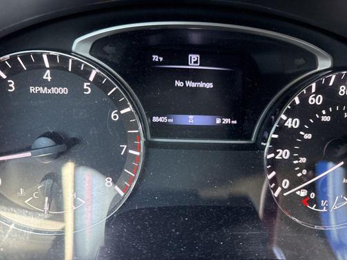 Glacier White 2018 Nissan Altima 2.5 S