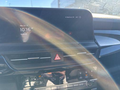 Steel Gray 2024 Kia Seltos S