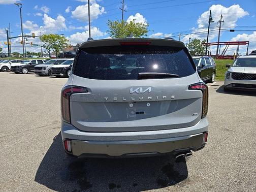 Wolf Gray 2023 Kia Telluride SX X-Line