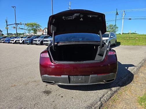 Burgundy Velvet Metallic Tinted Clearcoat 2017 Lincoln MKZ Reserve I