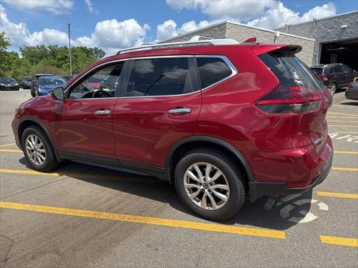 2020 Nissan Rogue SV
