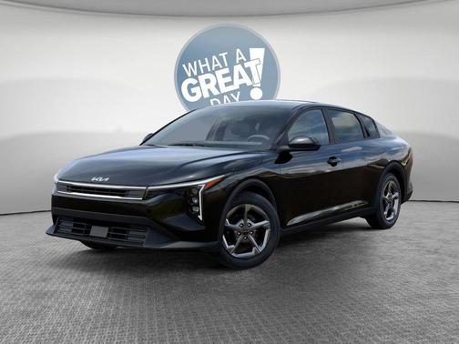 Aurora Black Pearl 2026 Kia K4 LXS