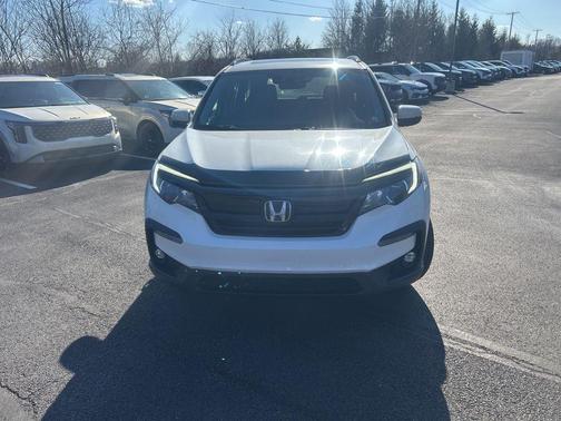Platinum White Pearl 2022 Honda Pilot AWD Special Edition