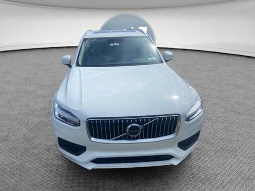 2020 Volvo XC90 T5 Momentum
