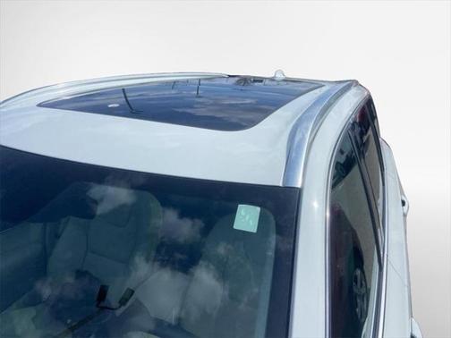 2020 Volvo XC90 T5 Momentum