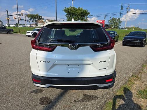 Platinum White Pearl 2022 Honda CR-V AWD Special Edition