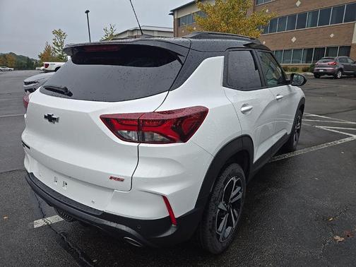 Summit White 2023 Chevrolet Trailblazer RS