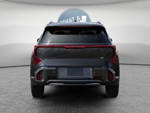 Interstellar 2027 Kia Seltos X-Line